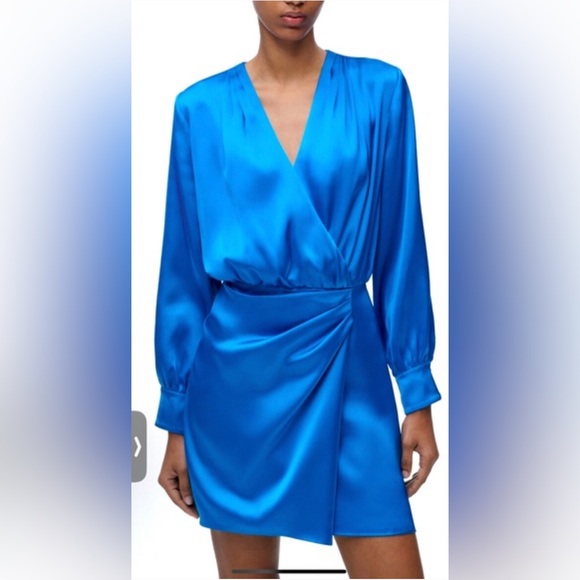 zara blue satin wrap dress LAST size M NWT ZARA AW21 bluish SATIN EFFECT WRAP DRESS 2143/256